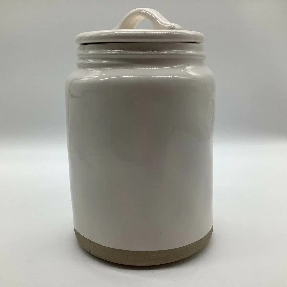 Rae Dunn PASTA Round Container - Picture 4 of 12
